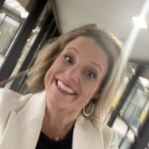 Profile photo of Samantha Hamilton