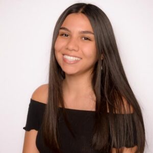 Profile photo of Roxelyn Segura